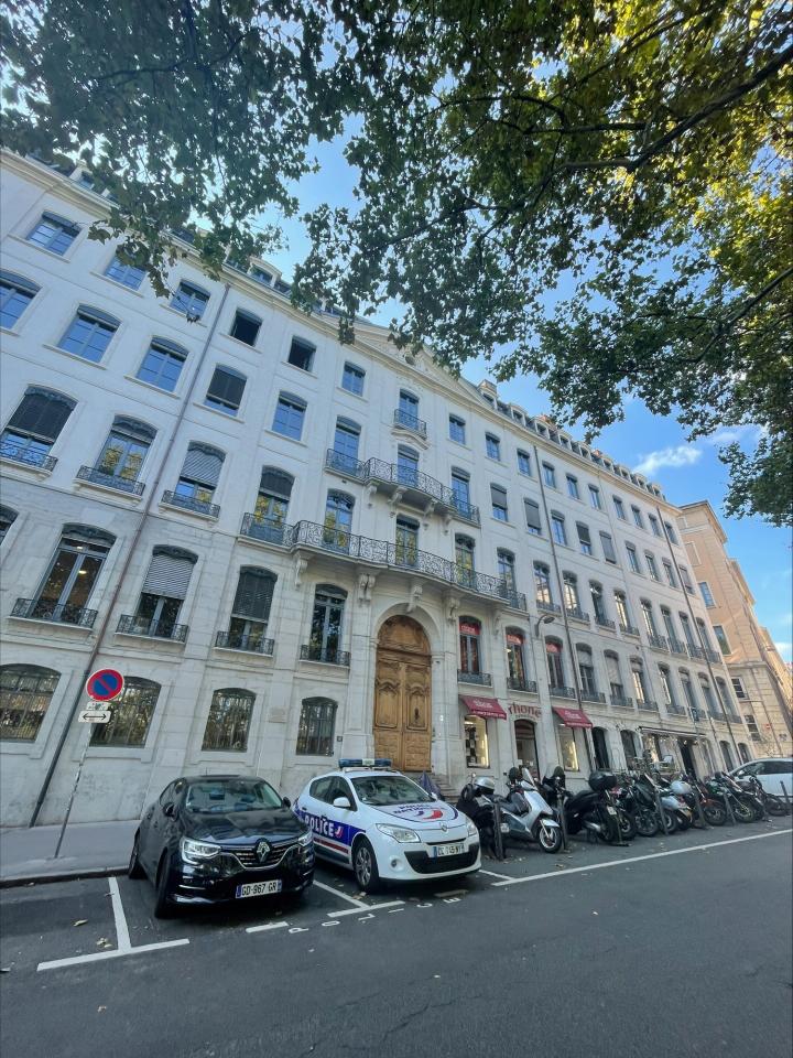 Bureau Lyon 72m² Location bureau Lyon Rhône OLBUR2426089 0